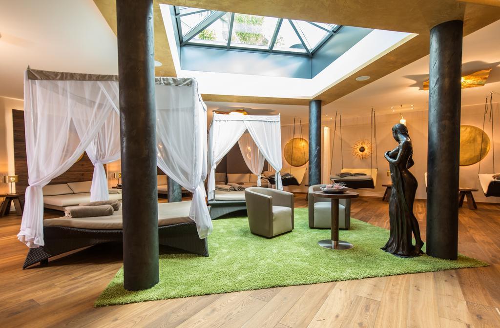 Goebels Schlosshotel "Prinz Von Hessen" Friedewald  エクステリア 写真