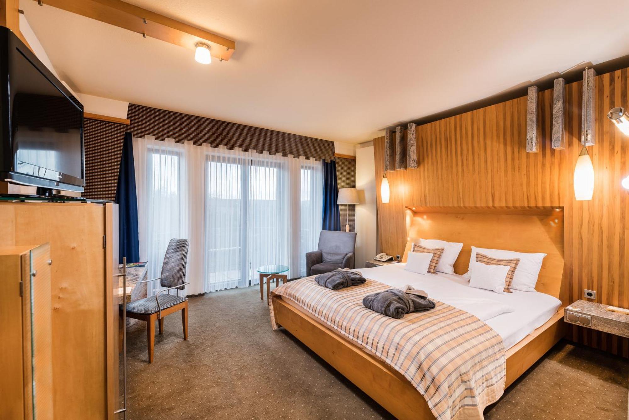 Goebels Schlosshotel "Prinz Von Hessen" Friedewald  エクステリア 写真