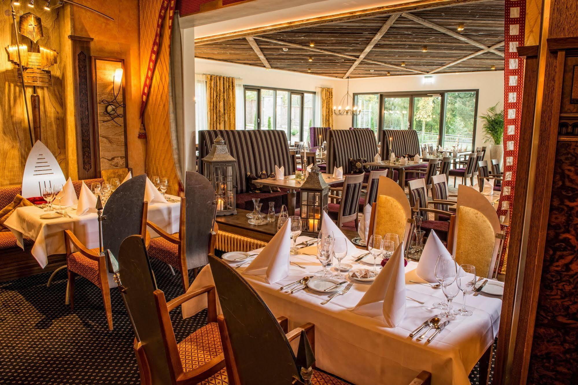 Goebels Schlosshotel "Prinz Von Hessen" Friedewald  エクステリア 写真